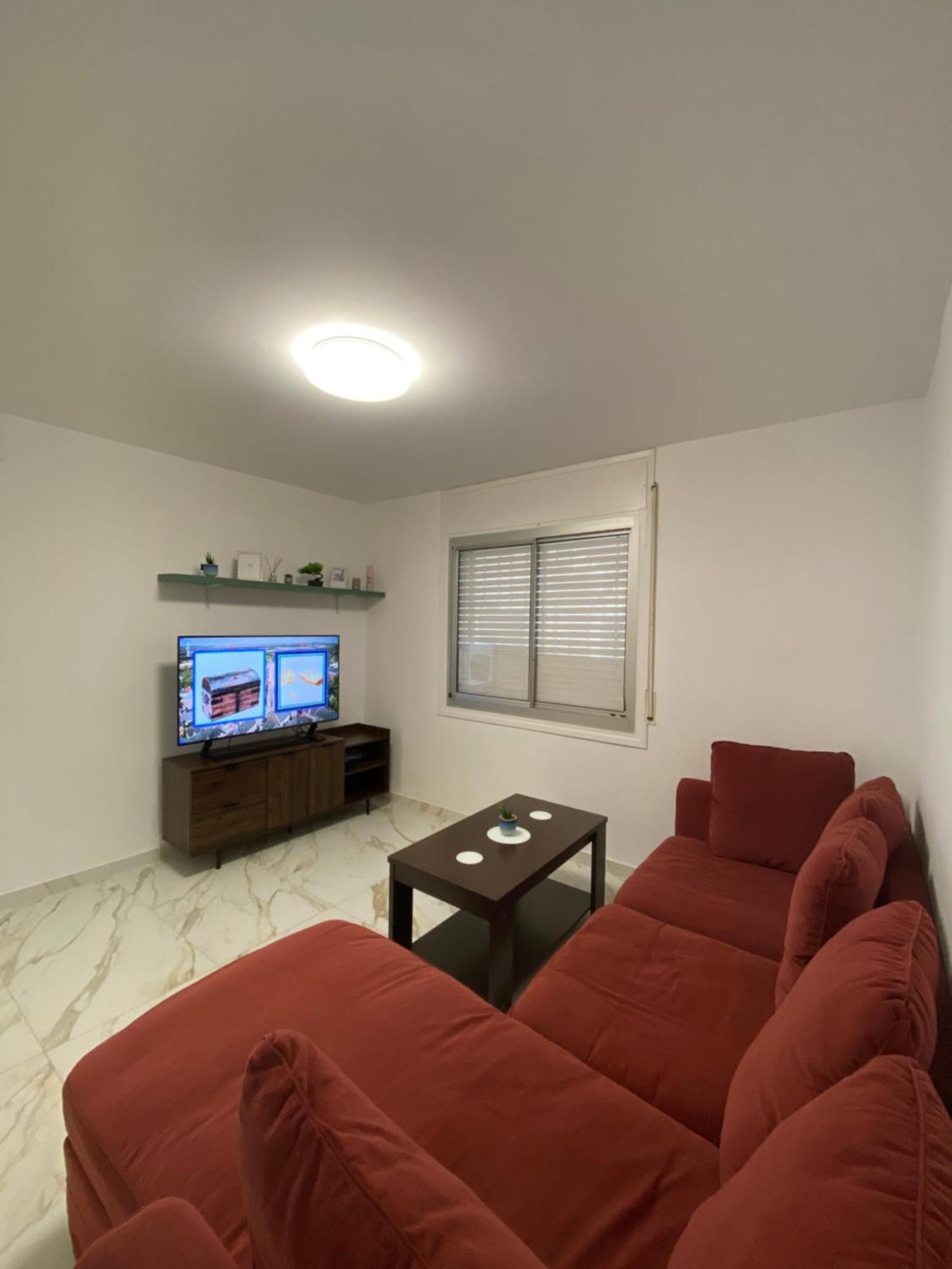 Requesens Playa Apartment Емпуриабрава Екстериор снимка