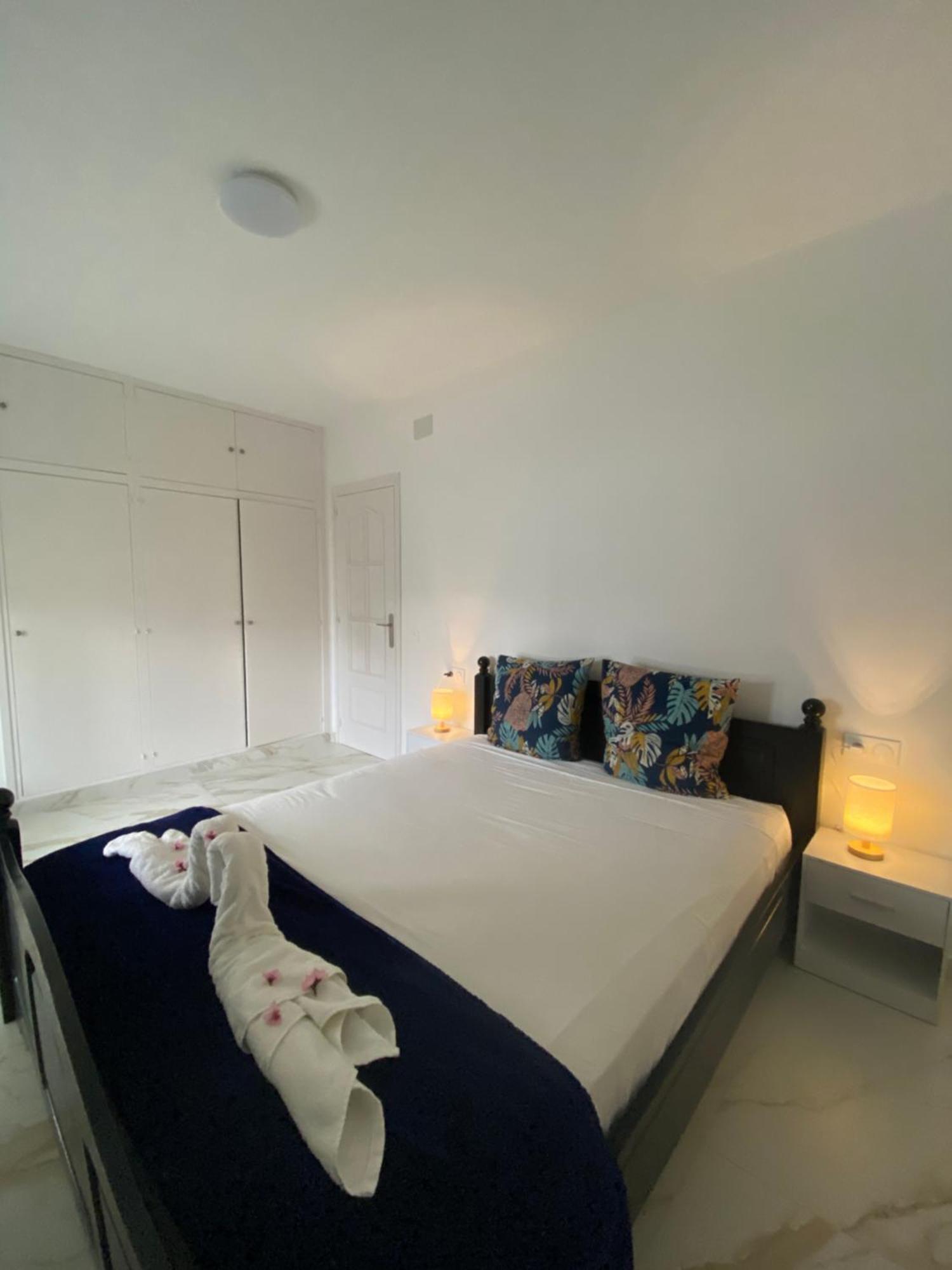 Requesens Playa Apartment Емпуриабрава Екстериор снимка