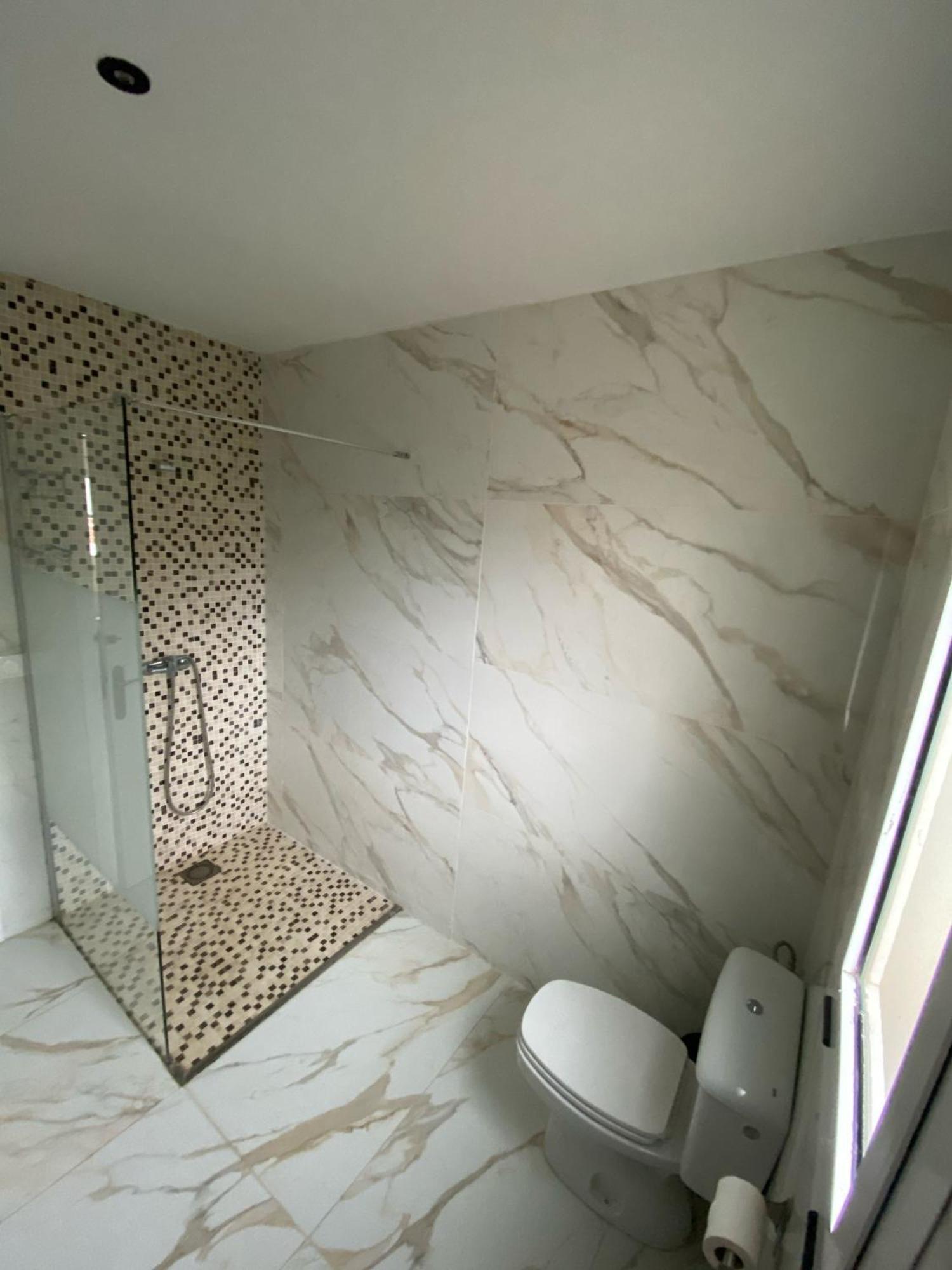 Requesens Playa Apartment Емпуриабрава Екстериор снимка