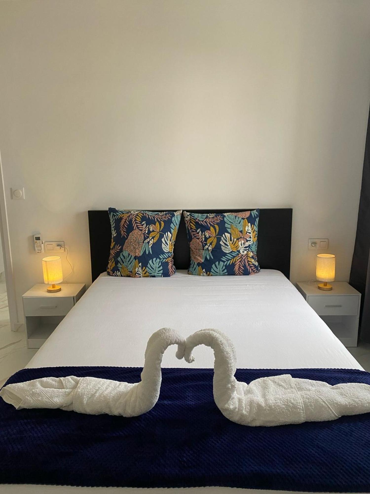 Requesens Playa Apartment Емпуриабрава Екстериор снимка